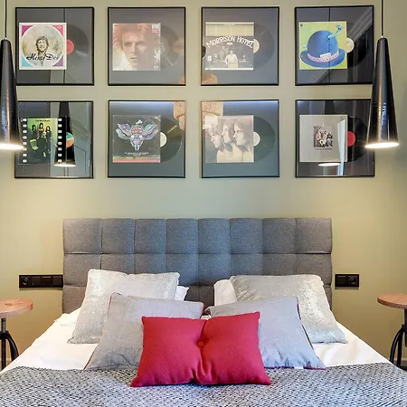 Brabank Old Town & By Renters Apartmán