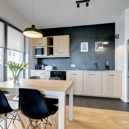 Brabank Old Town & By Renters Apartmán