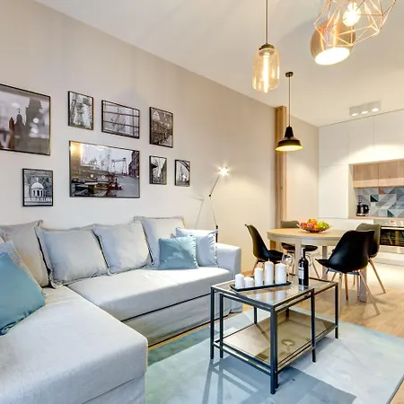 Brabank Old Town & By Renters Apartmán *