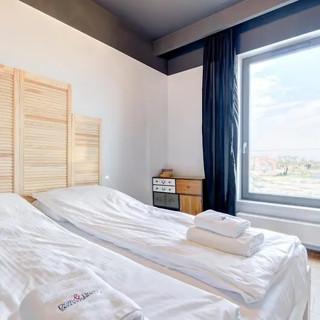 Brabank Old Town & By Renters Apartmán