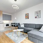Apartments Brabank Old Town & By Noclegi Renters