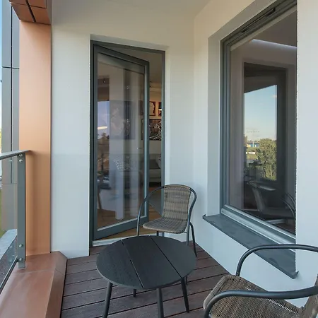 Brabank Old Town & By Renters Apartament *