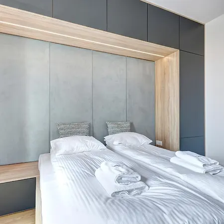 Dom & House - Brabank Old Town Apartment