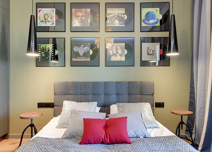 Brabank Old Town & By Renters Apartman