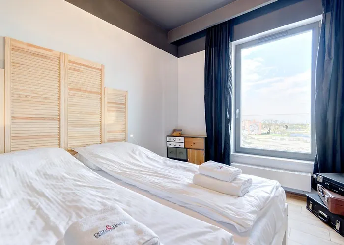 Apartments Brabank Old Town & By Noclegi Renters Apartment