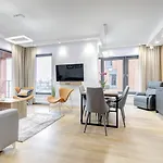 Brabank Old Town & By Renters * غدانسك