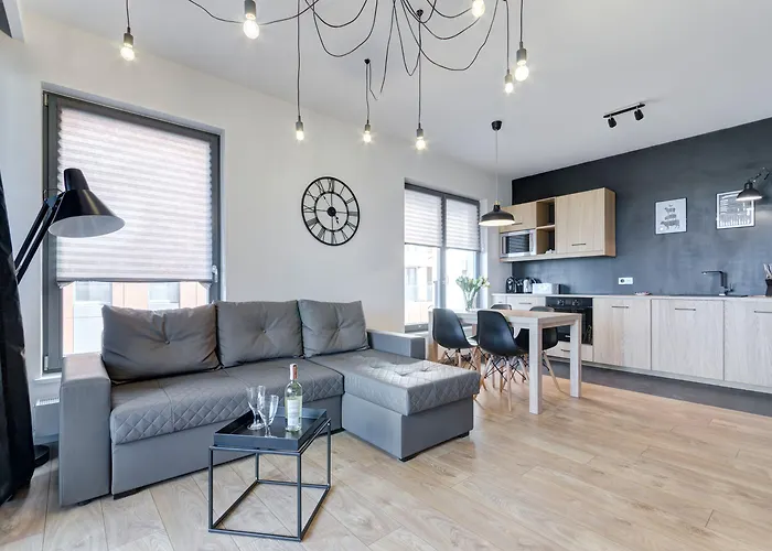 Апартаменты Brabank Old Town & By Renters *